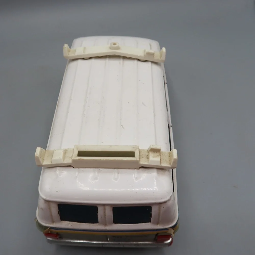 1988 ERTL BELL SYSTEM Pressed Steel Van Truck 1/24 Western Stamping Corp Bank